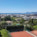 Lägenhet Vue Sublime - Piscine & Activites Sur Place