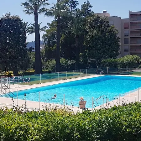 Les Pins 2 Pieces Vue Eden Park *